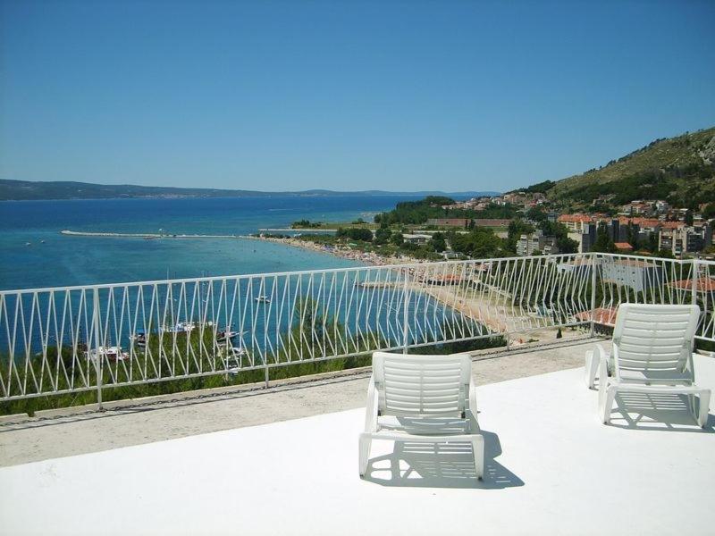 Apartment In Omis With Sea View, Balcony, Air Conditioning, Wi-Fi Dış mekan fotoğraf