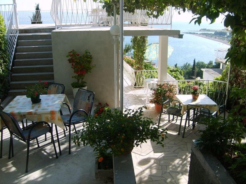 Apartment In Omis With Sea View, Balcony, Air Conditioning, Wi-Fi Dış mekan fotoğraf