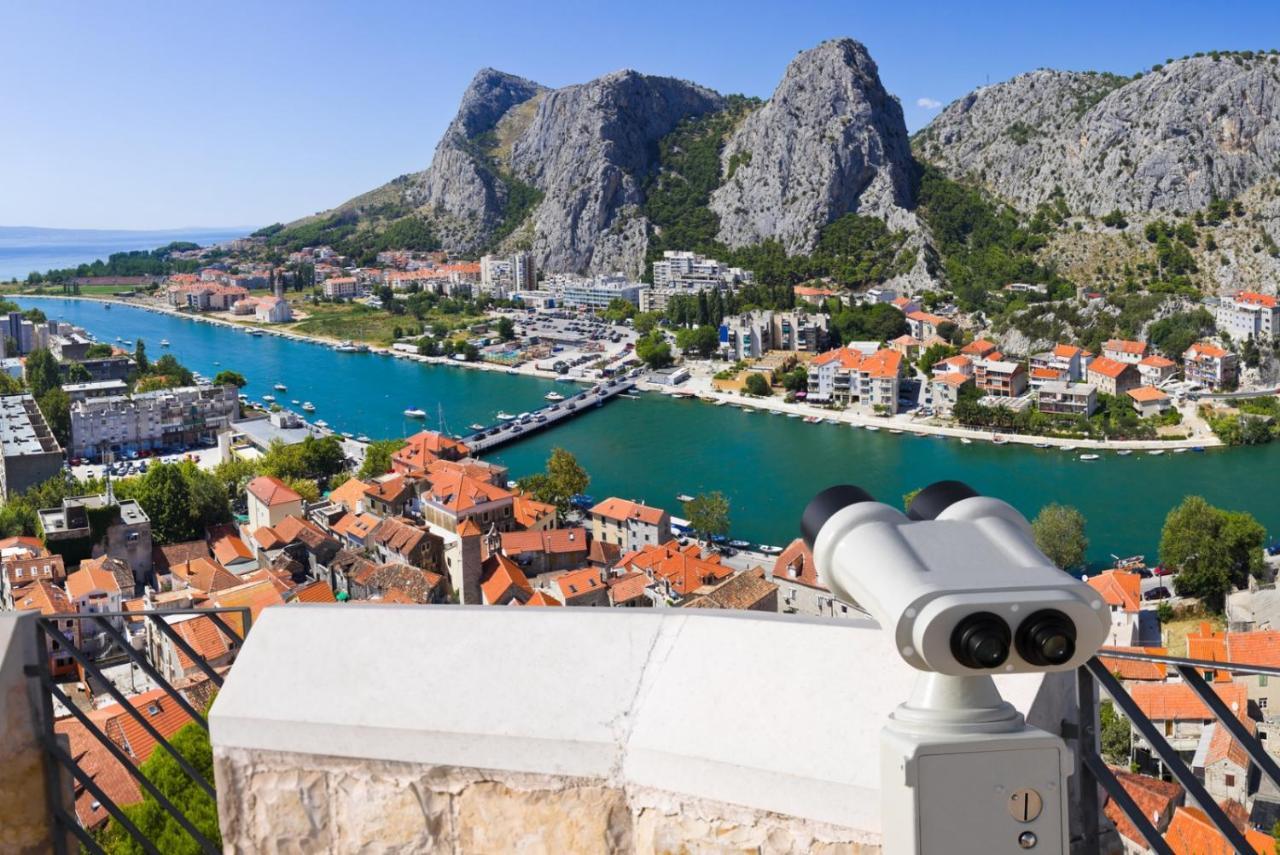 Apartment In Omis With Sea View, Balcony, Air Conditioning, Wi-Fi Dış mekan fotoğraf